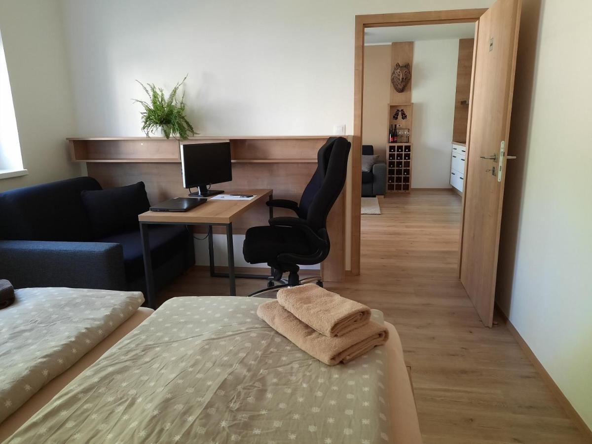 Apartamento Vlčí nora Horní Maršov Exterior foto